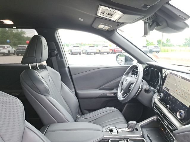 Used 2024 Silver Lexus 500h F SPORT Premium image 6