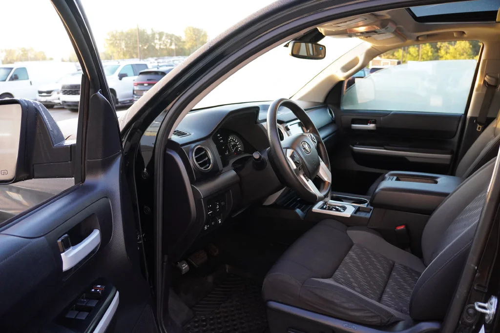 Used 2021 Midnight Black Metallic Toyota SR5 image 15