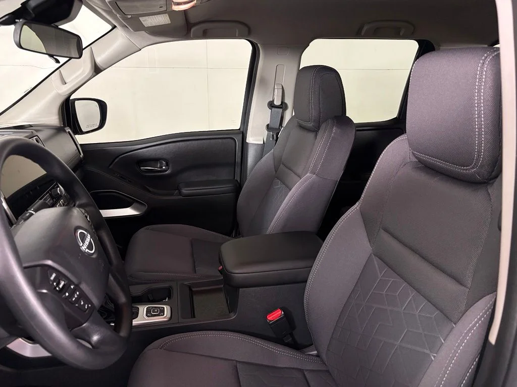 New 2026 Glacier White Nissan Crew Cab SV image 18