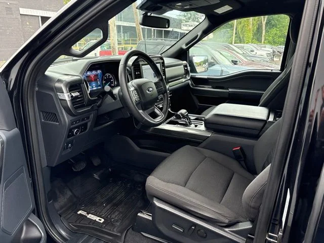 Certified Used 2023 Black Metallic Ford XLT image 4