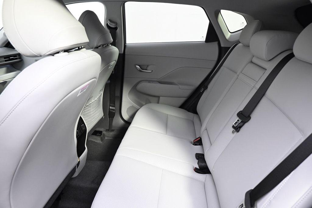 New 2026 Gray Pearl Hyundai SEL Premium AWD image 21