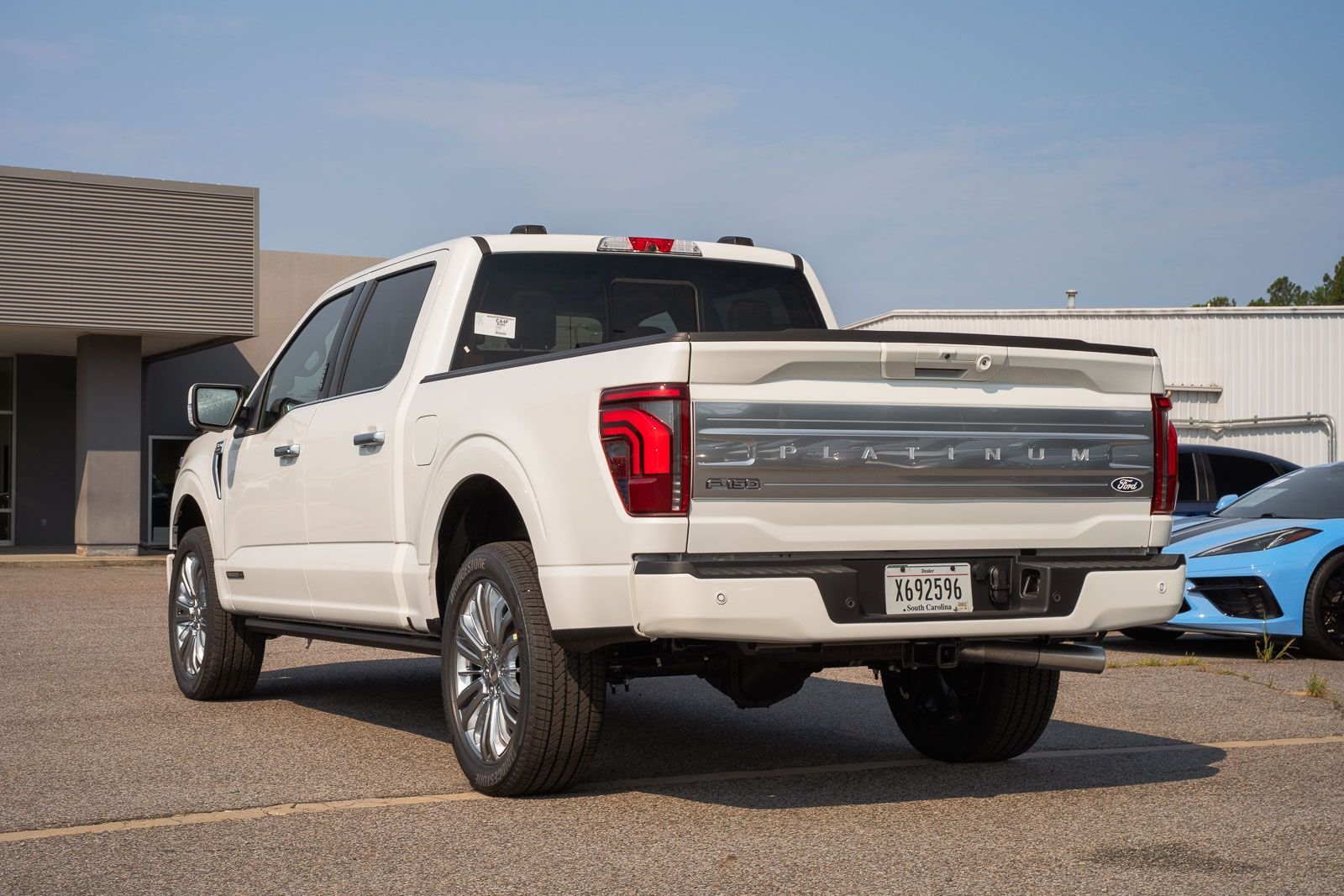 New 2026 Star White Metallic Tri-Coat Ford Platinum® image 7