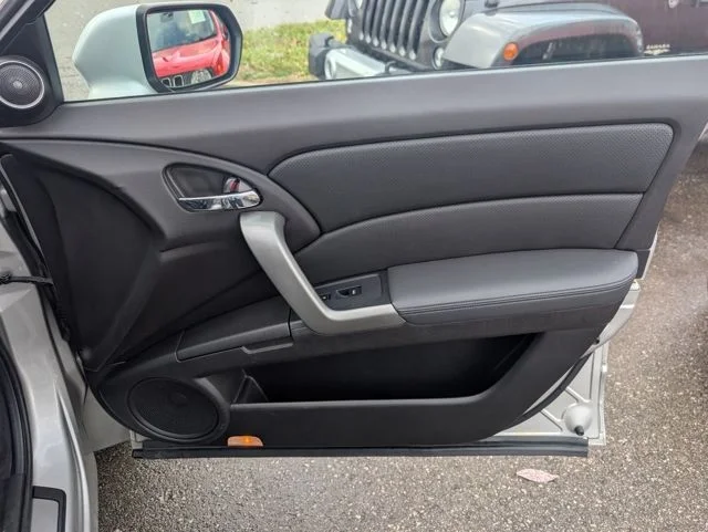 Used 2011 Silver Acura Base image 24