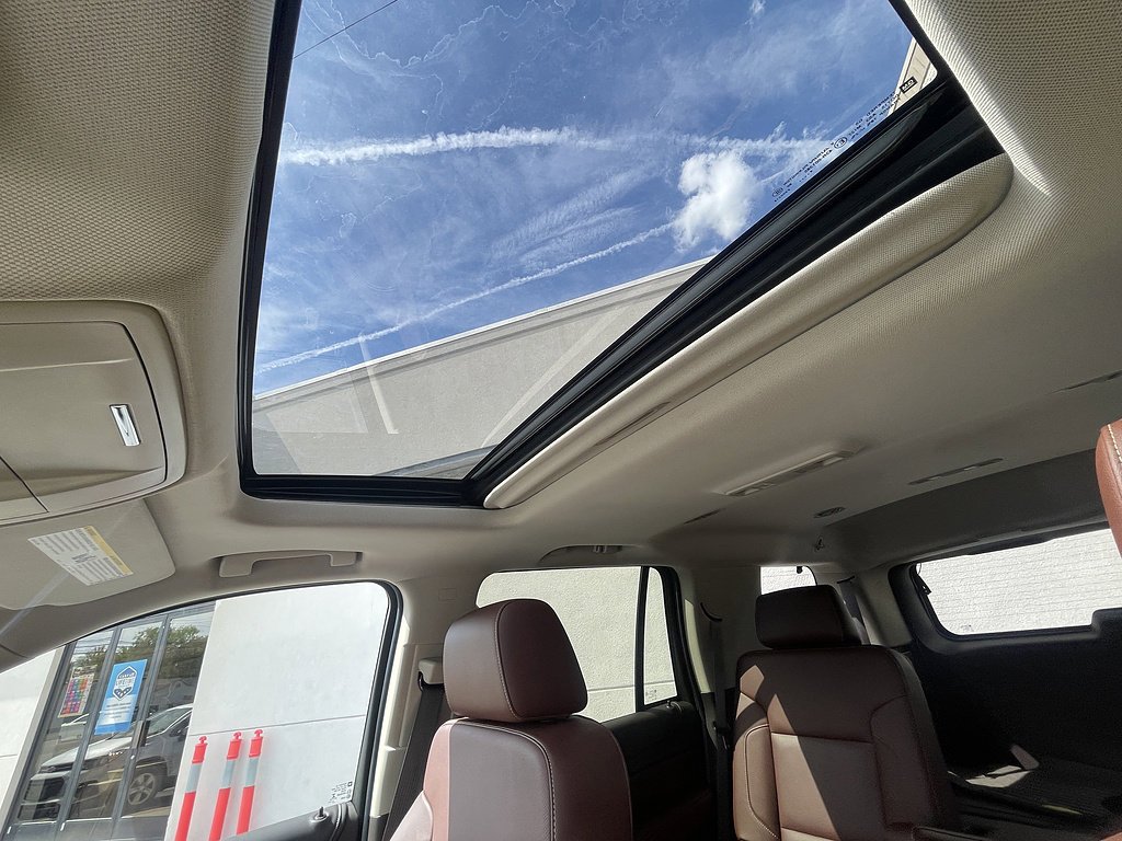 Used 2015 WHITE DIAMOND TRICOAT Chevrolet LTZ image 42