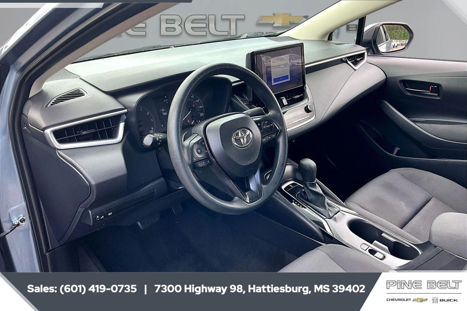 2024 Toyota Corolla LE - Photo 14