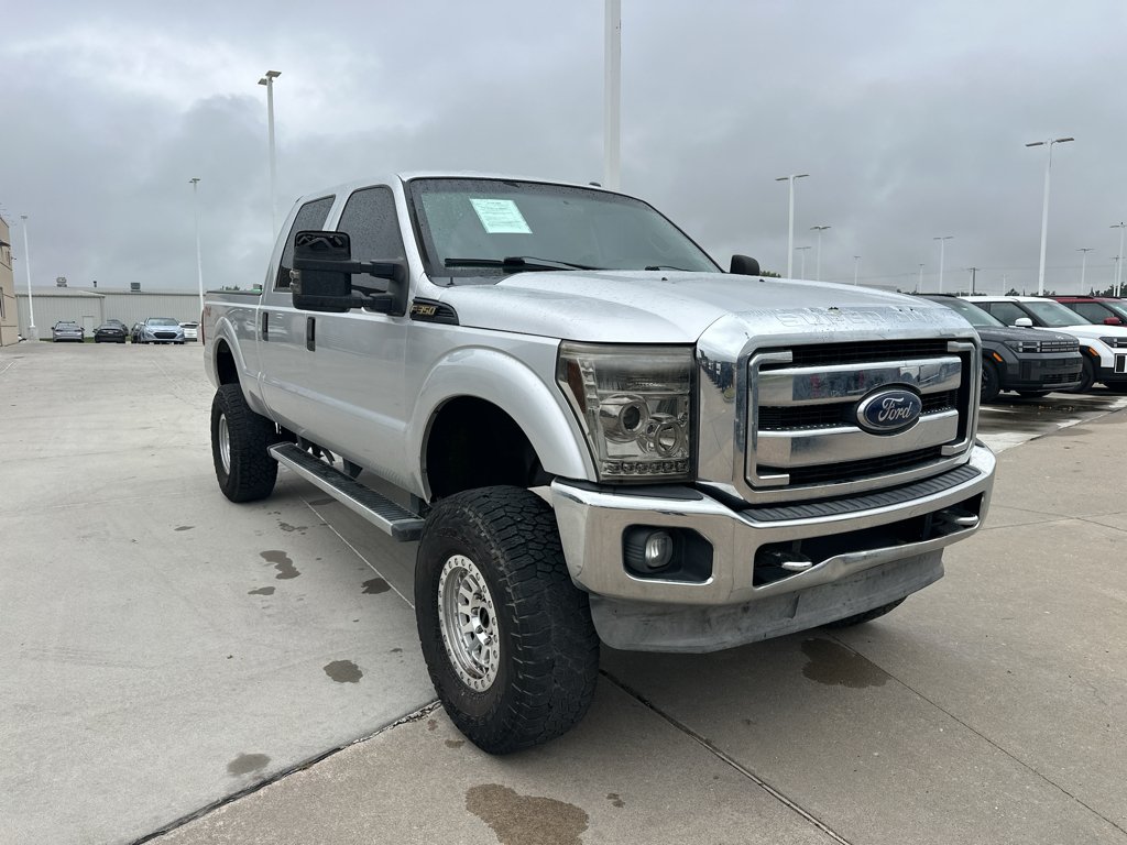 Used 2013 Ingot Silver Metallic Ford XLT image 9