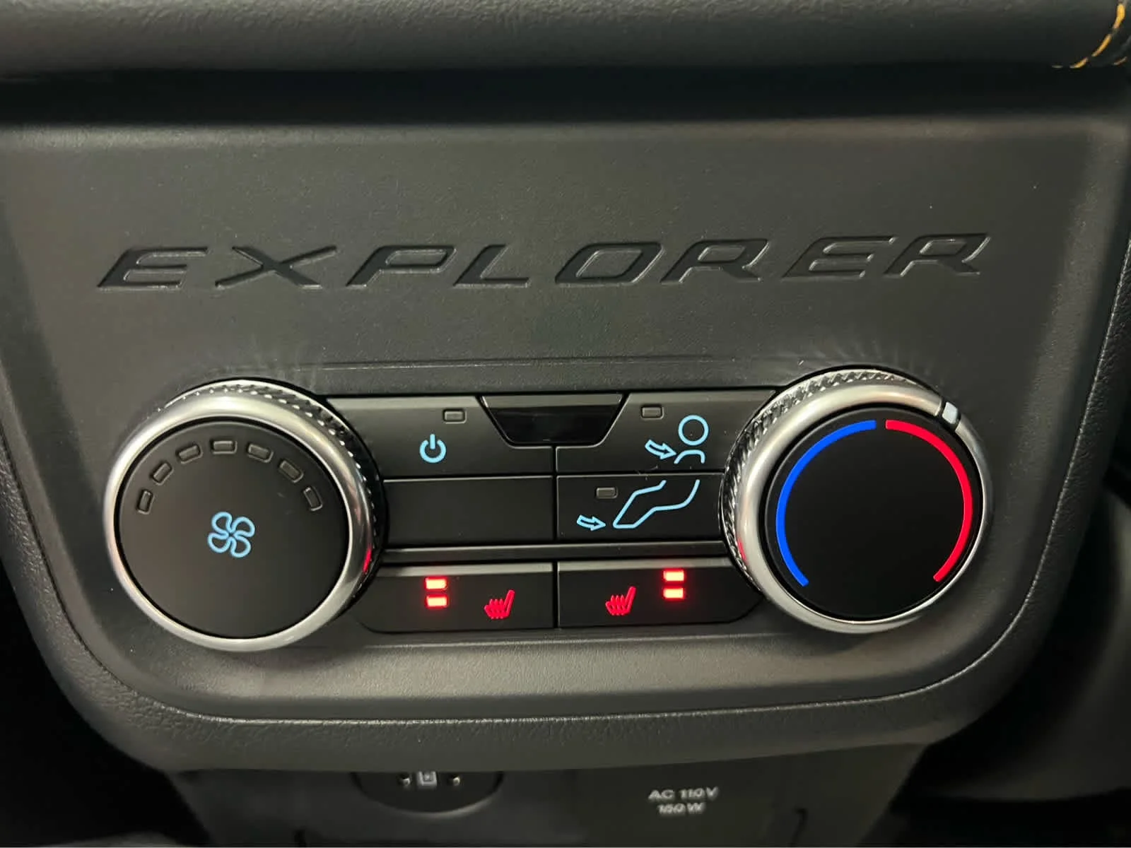 2026 Ford Explorer Tremor - Photo 32