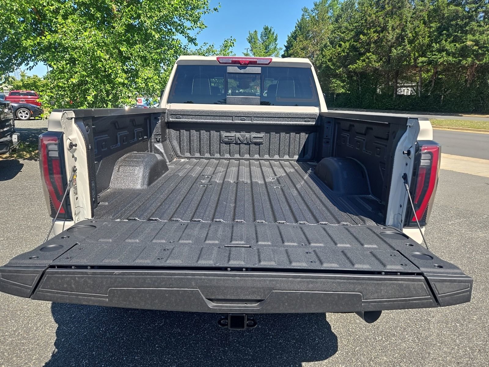 2026 GMC Sierra 2500HD AT4X - Photo 13