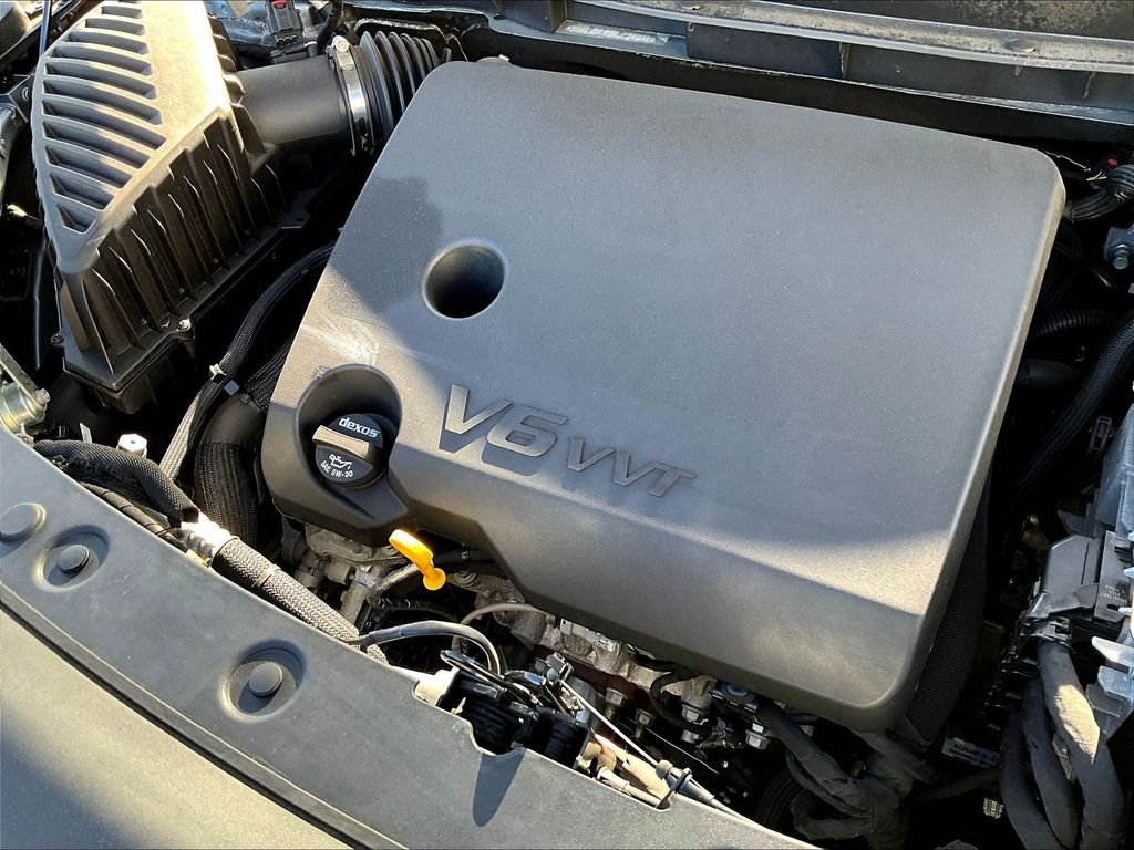 Used 2024 Gray Buick Premium Group image 34