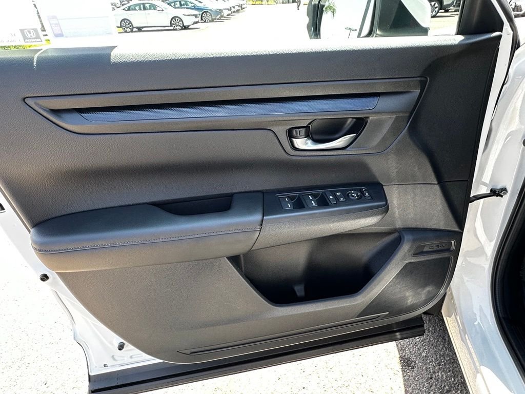Used 2025 White Honda EX image 24