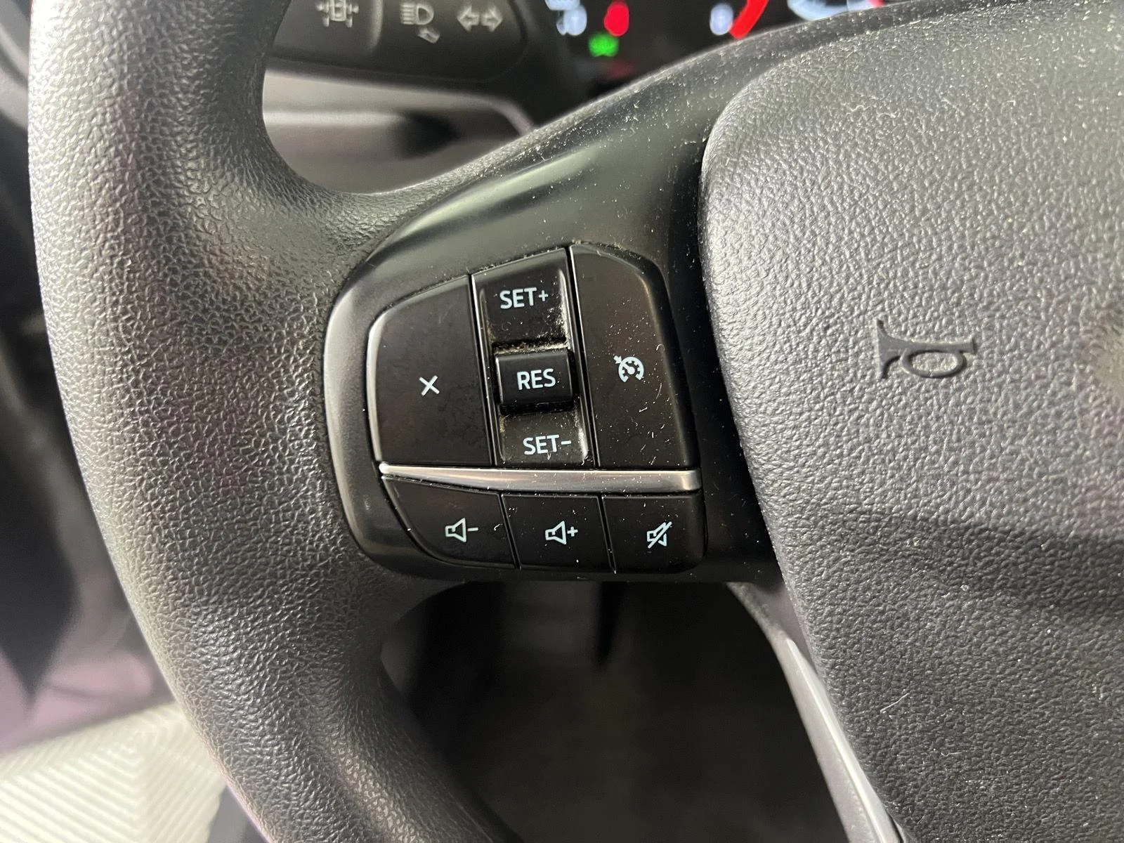 Used 2022 Carbonized Gray Ford SE image 16