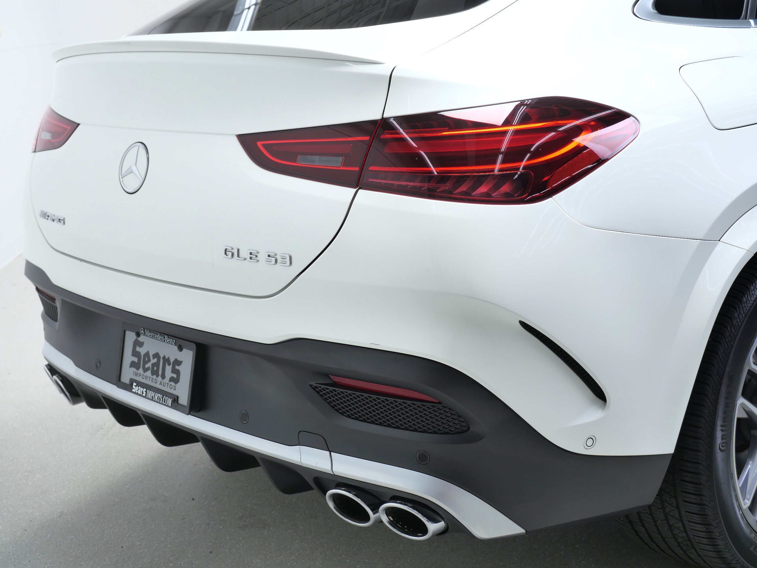 Certified Used 2024 MANUFAKTUR Diamond White Metallic Mercedes-Benz AMG® GLE 53 image 5
