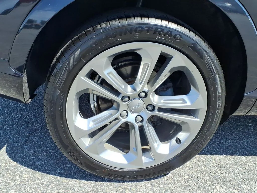 Used 2015 Blue Audi 2.0T Premium Plus image 33