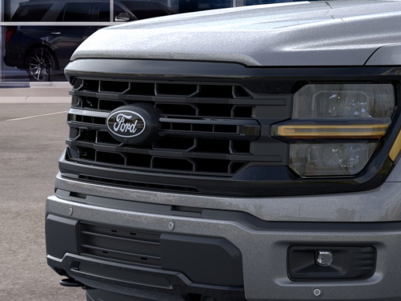 New 2026 Carbonized Gray Metallic Ford XLT image 17