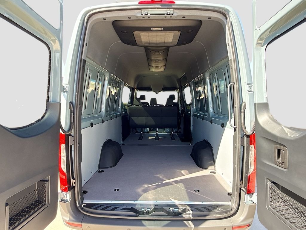 New 2026 Blue Gray Mercedes-Benz Cargo 170 WB image 24
