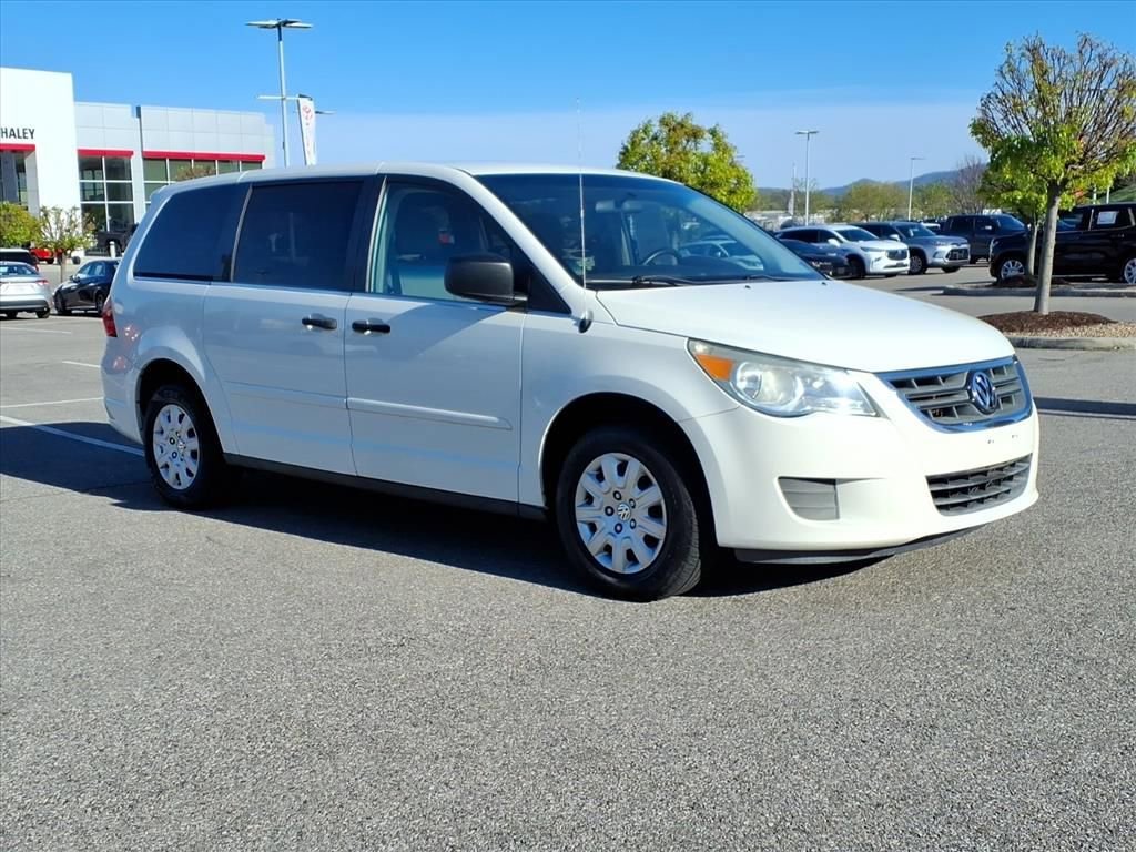 Used 2010 Volkswagen Routan S with VIN 2V4RW4D11AR354042 for sale in Roanoke, VA