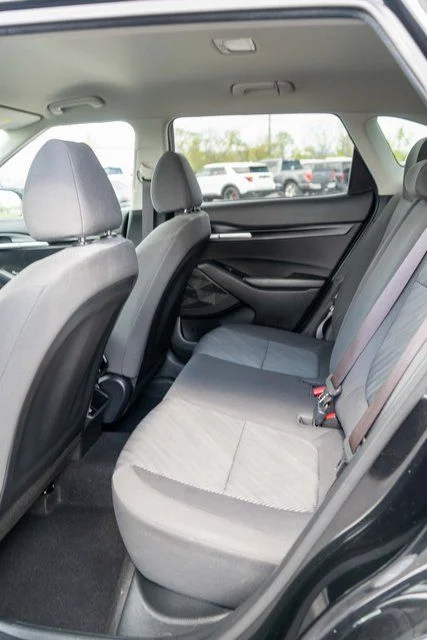 Used 2024 Black Kia LX image 12