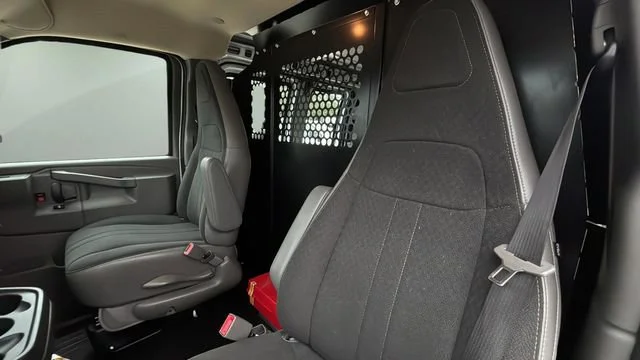 Used 2024 Summit White GMC Work Van image 19
