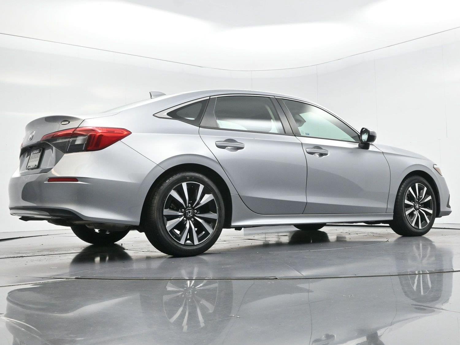 Used 2023 Lunar Silver Metallic Honda EX image 47