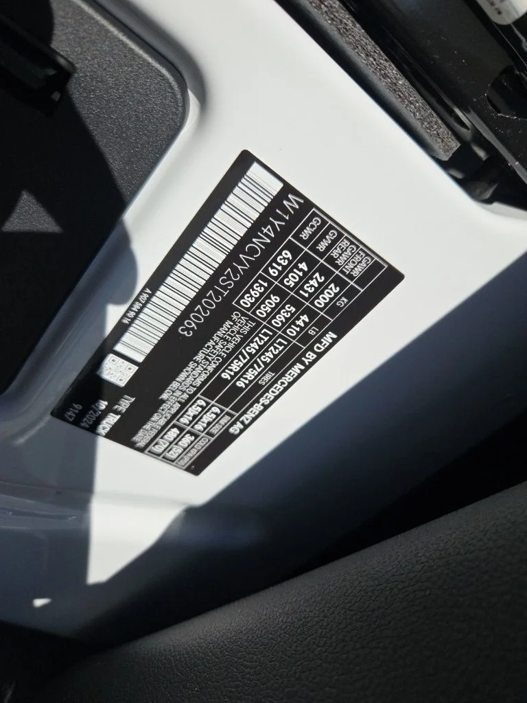 Used 2025 White Mercedes-Benz Cargo 170 WB image 30
