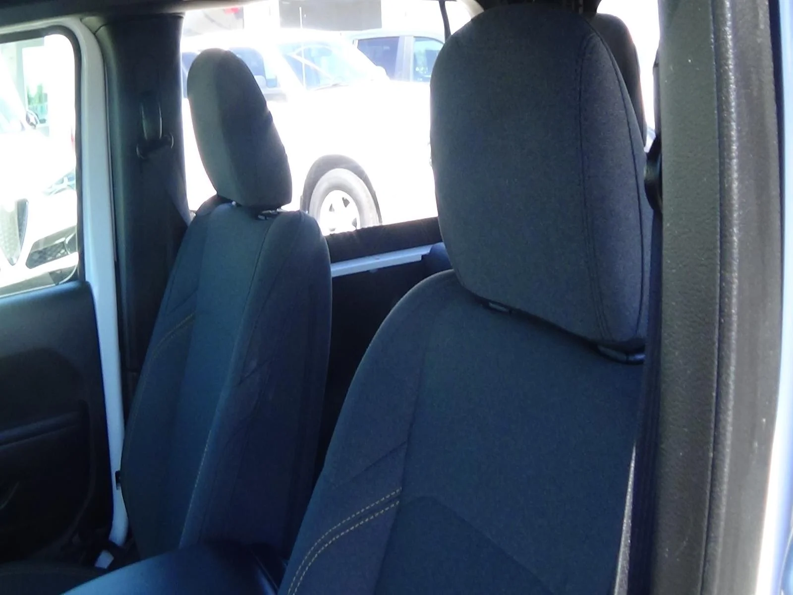 Used 2024 Bright White Clear Coat (pw7) Jeep Sport image 11