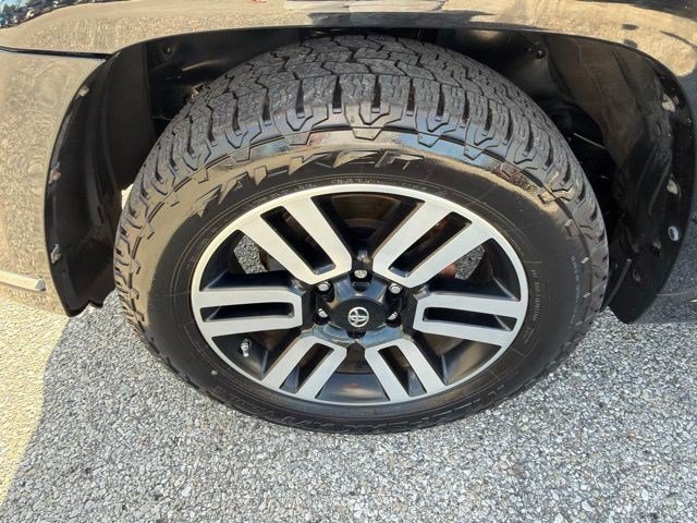 Used 2019 Midnight Black Metallic Toyota Limited image 10