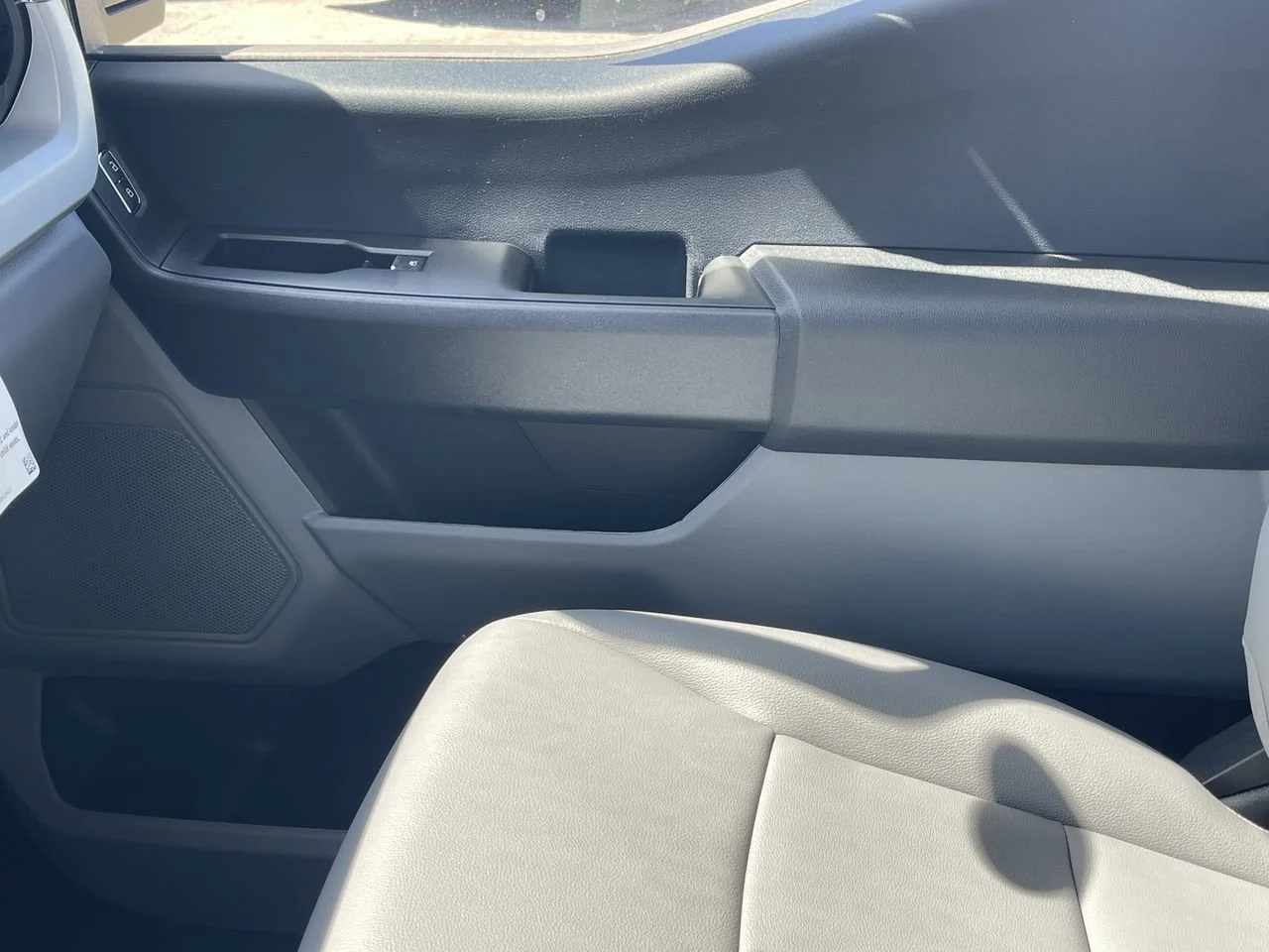 New 2026 Oxford White Ford  image 21
