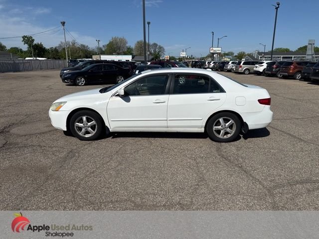 Used 2005 White Honda EX-L image 3