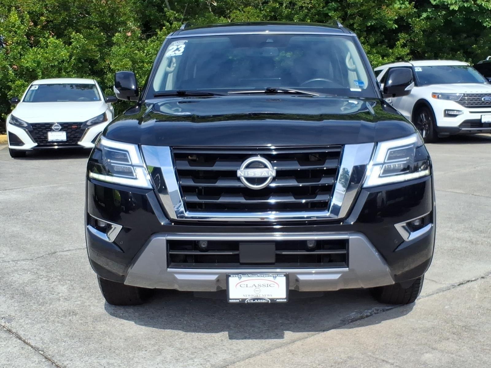 Used 2023 Super Black Nissan SV image 2