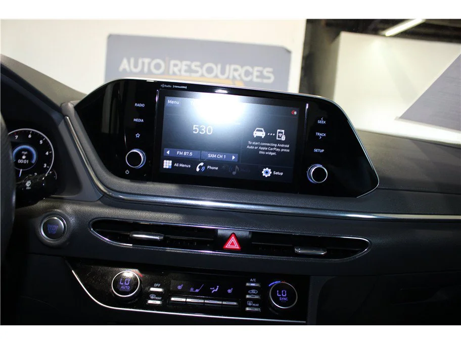 Used 2021 Portofino Gray Hyundai SEL Plus image 29