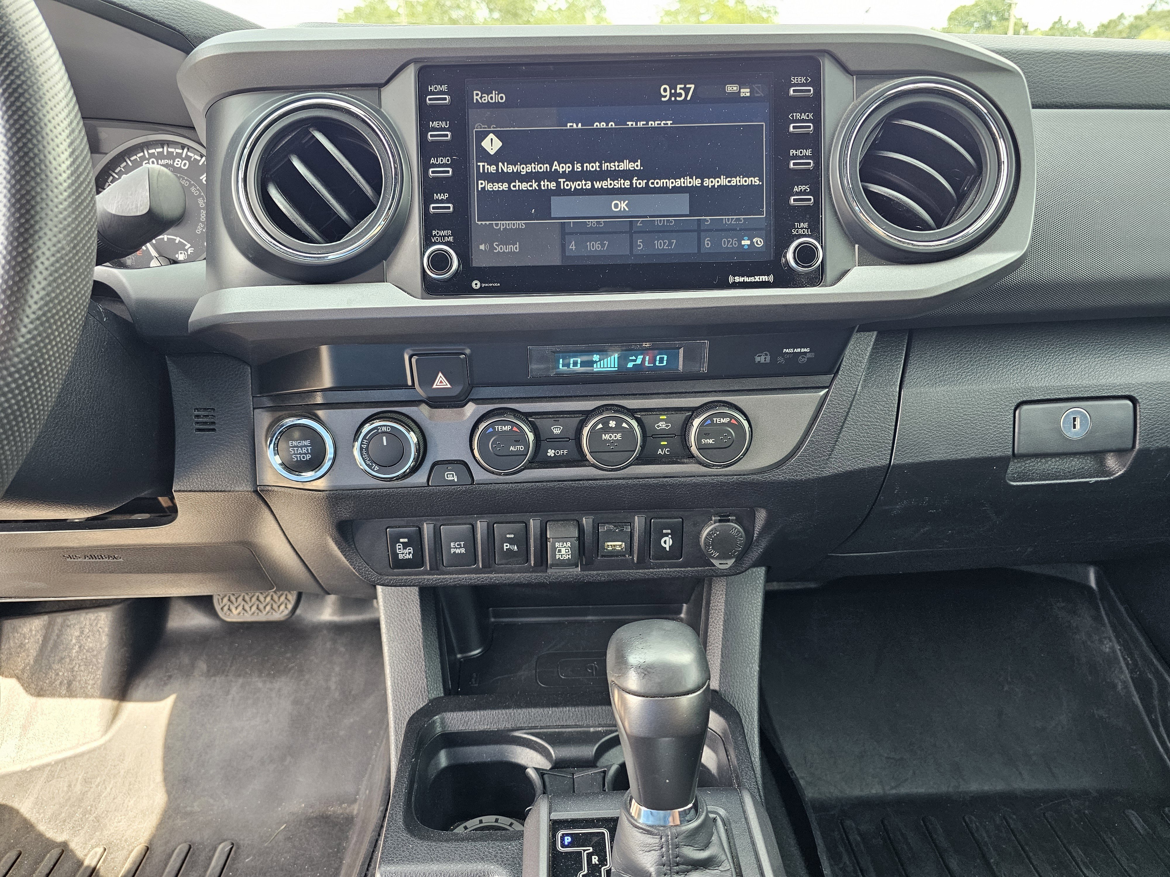 2023 Toyota Tacoma TRD Sport - Photo 25