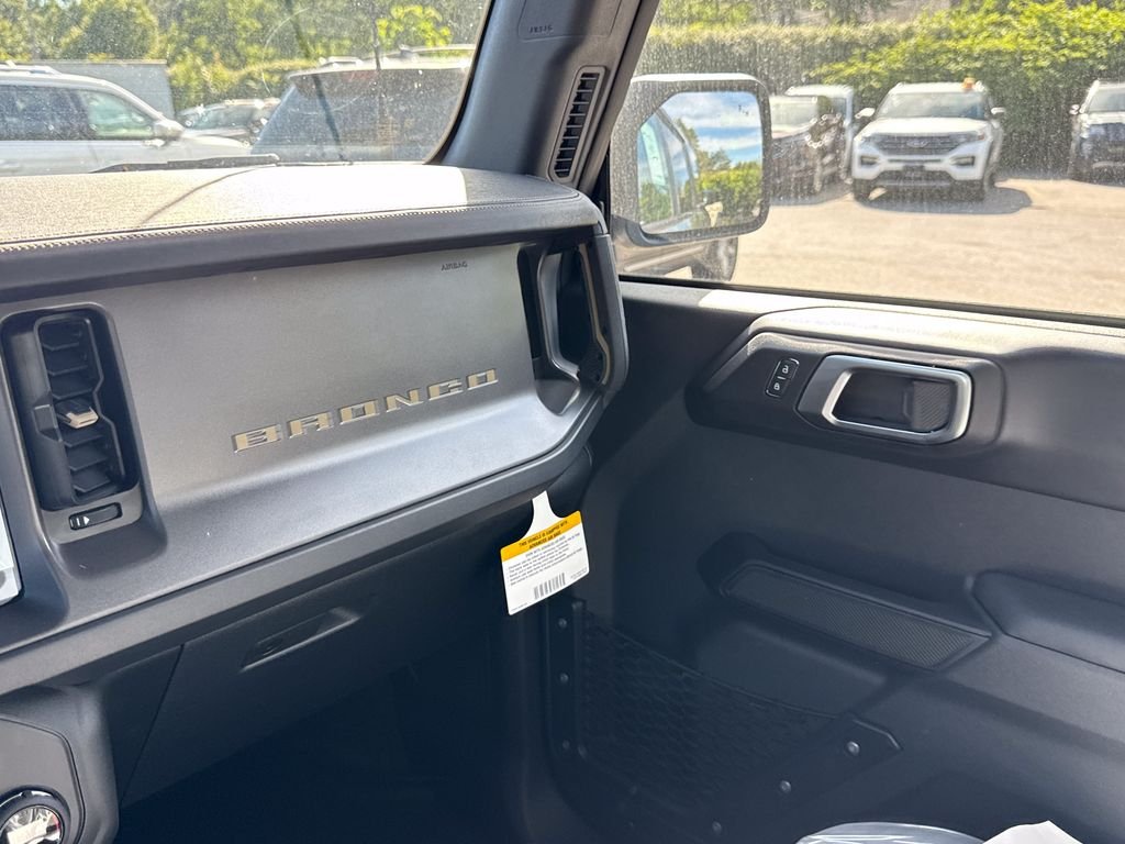 New 2025 Carbonized Gray Metallic Ford Badlands® image 16