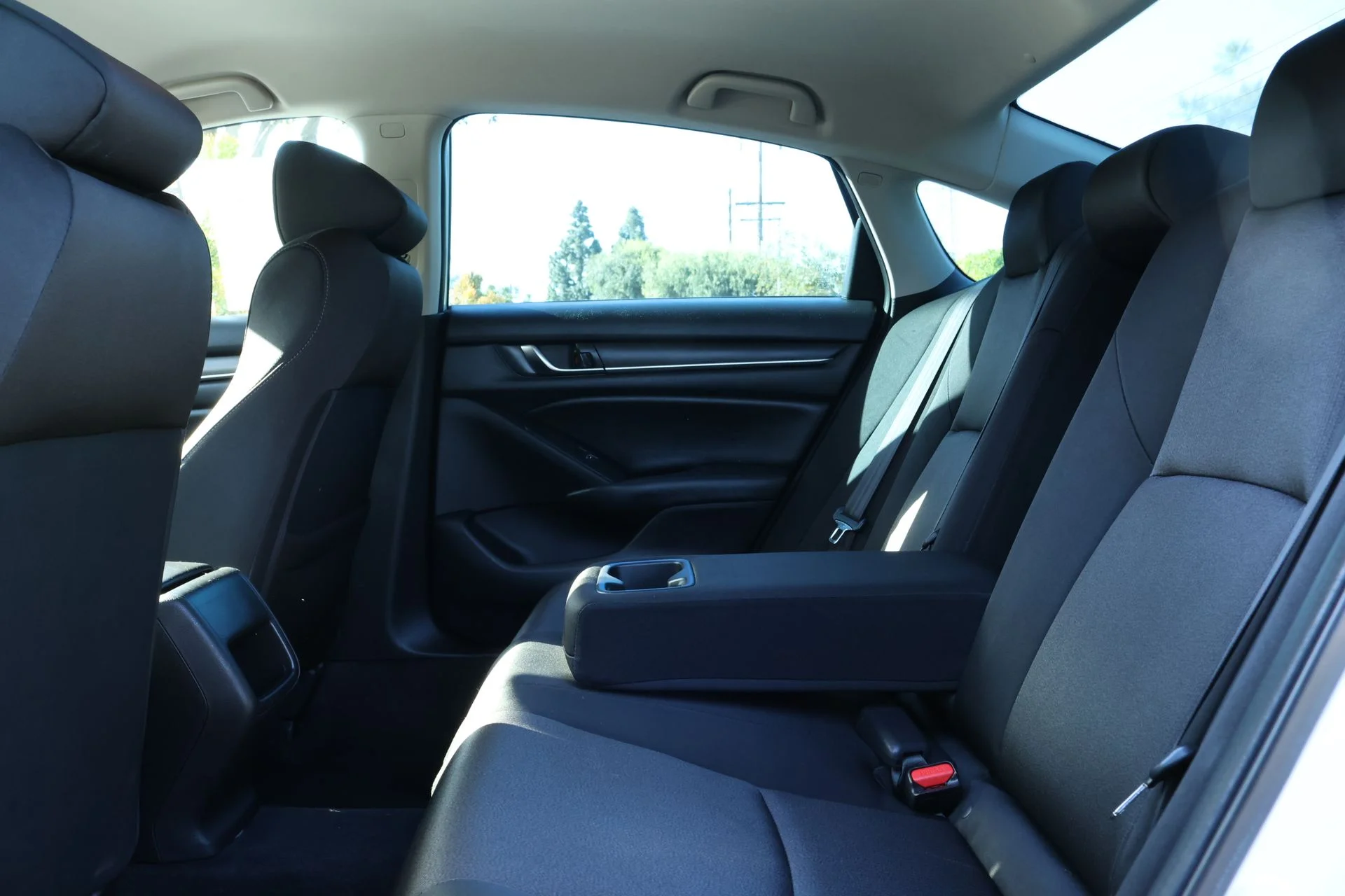 Used 2020 White Honda LX image 20