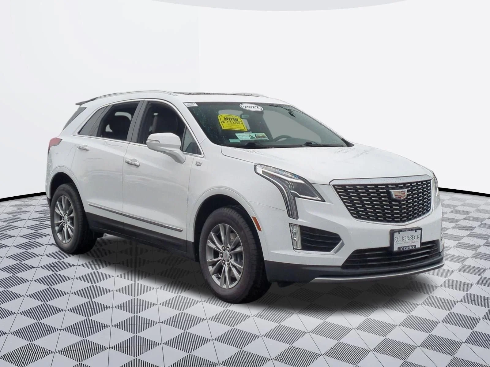 Used 2022 Crystal White Tricoat Cadillac FWD Premium Luxury image 2