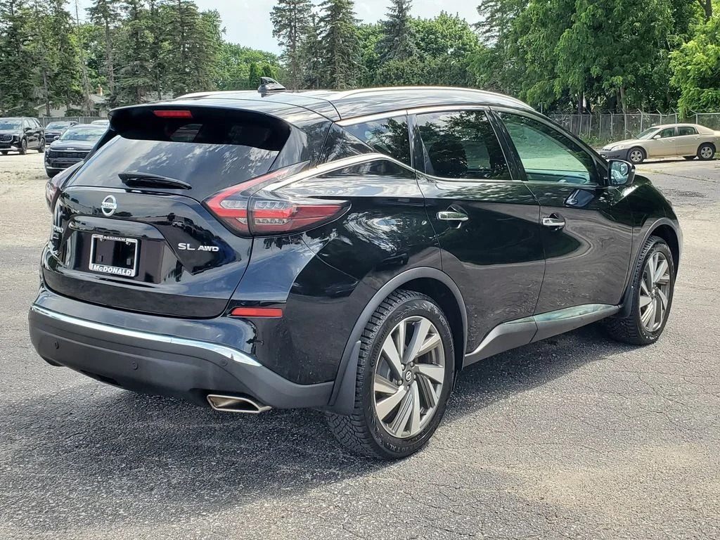 Used 2020 Black Nissan SL image 3