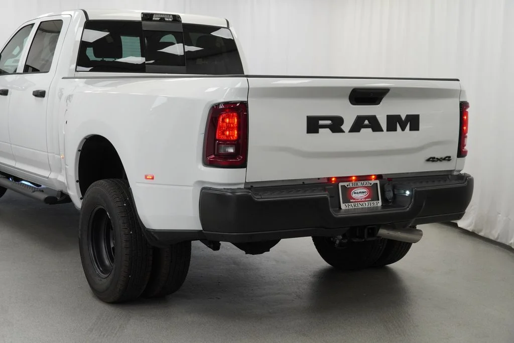 New 2027 Bright White Clear-Coat Exterior Paint RAM Tradesman image 14