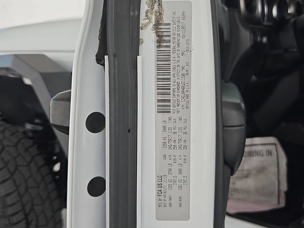 Used 2019 White Jeep Sport S 4x4 image 38