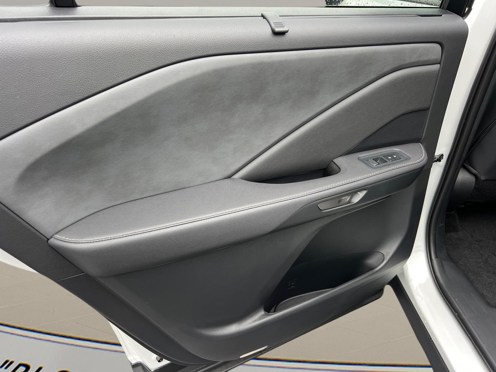 New 2026 Wind Chill Pearl Lexus PREMIUM AWD image 15