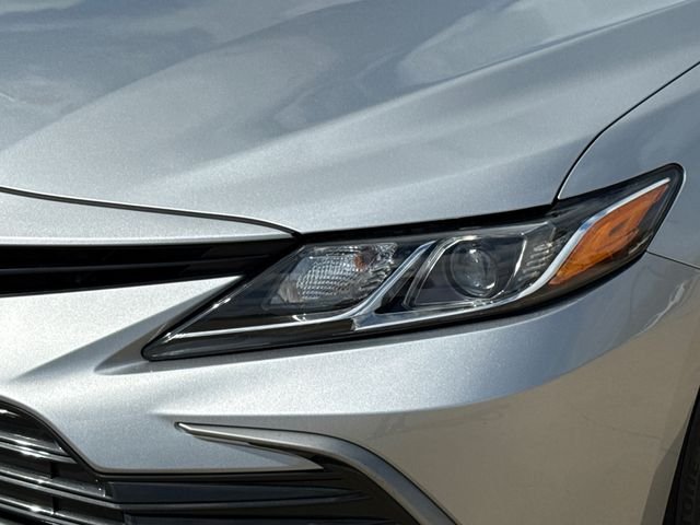 Used 2024 Silver Toyota LE image 4