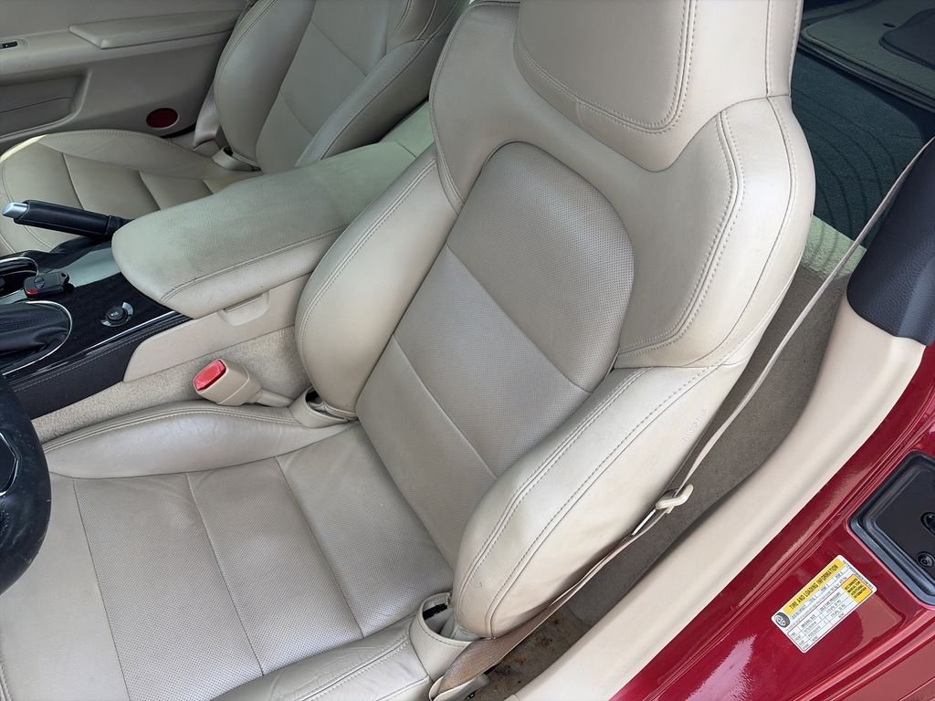Used 2012 Red Chevrolet Grand Sport image 12