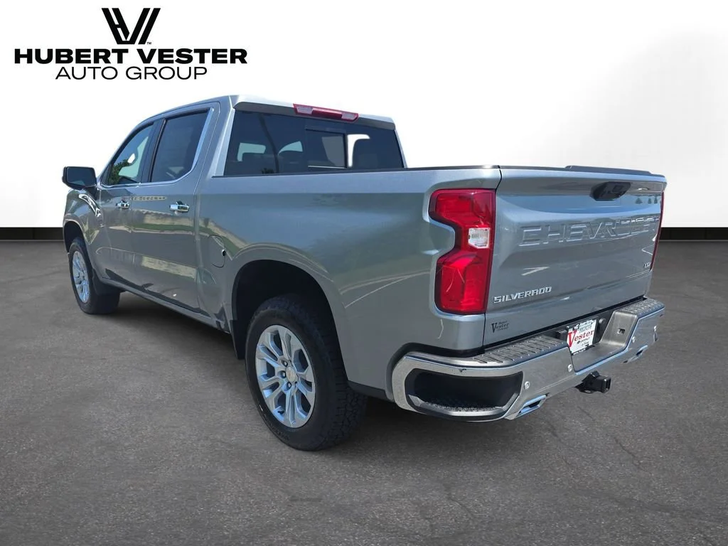 2026 Chevrolet Silverado 1500 LTZ - Photo 8