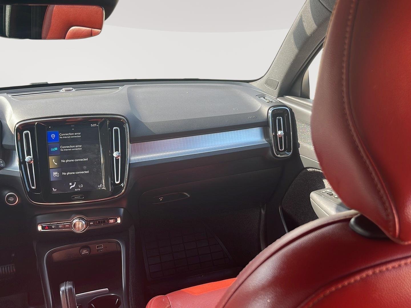 2019 Volvo XC40 Momentum - Photo 17