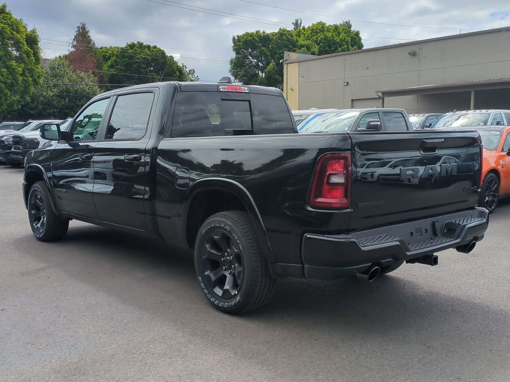 New 2026 Diamond Black Crystal Pearl-Coat Exterior Paint RAM Big Horn/Lone Star image 5