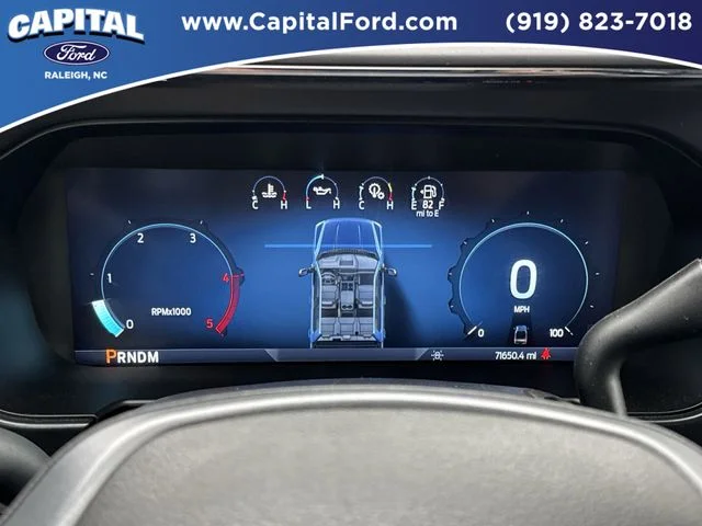 Used 2023 Red Ford Lariat image 25