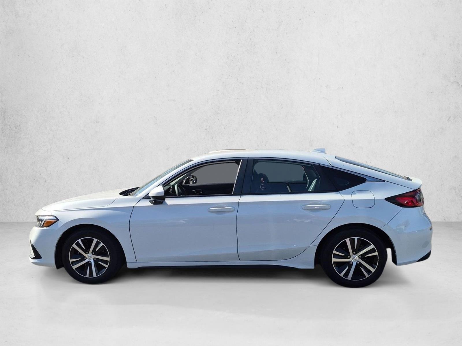 Used 2024 Platinum White Pearl Honda LX image 8