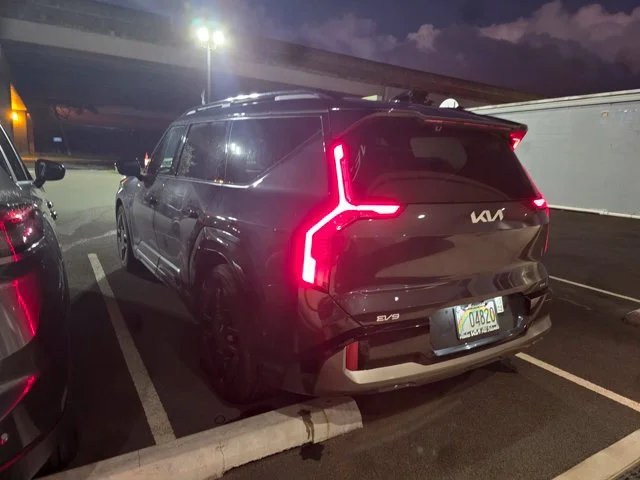 Certified Used 2026 Gray Kia GT-Line image 2