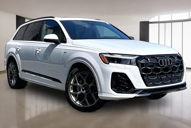 2026 Audi Q7 55 Premium