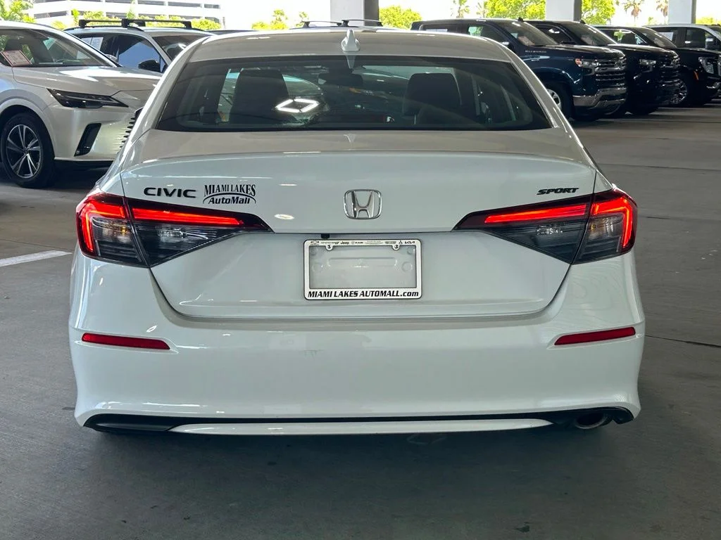 Used 2026 Platinum White Pearl Honda Sport image 4