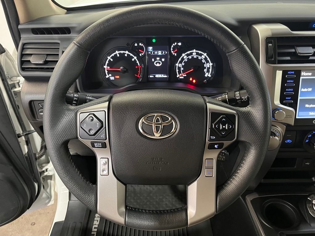 Used 2020 Super White Toyota SR5 Premium image 20