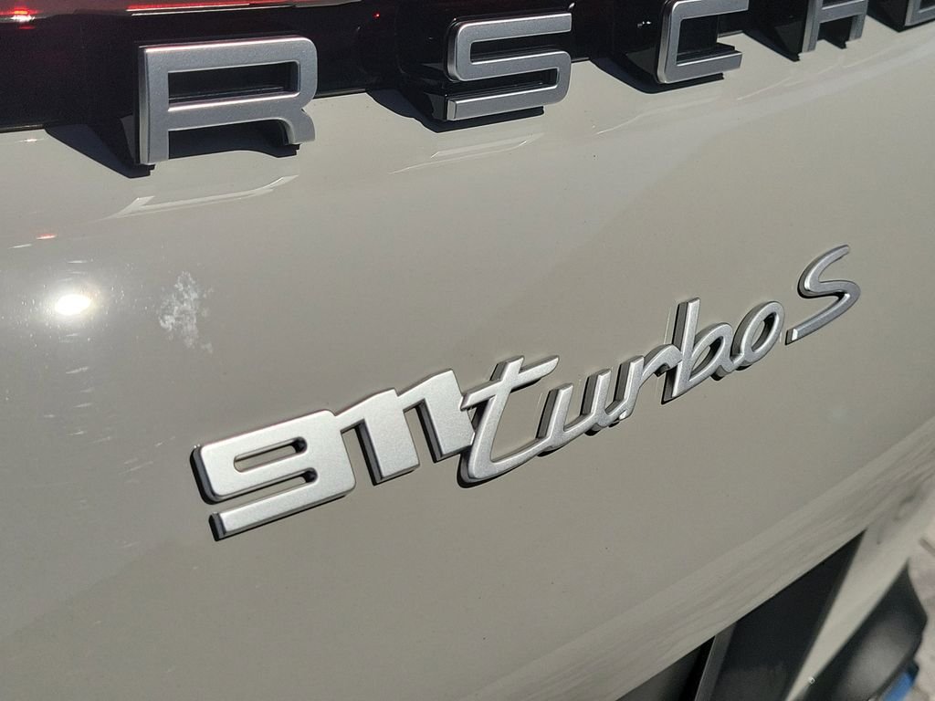 Used 2024  Porsche Turbo S image 10